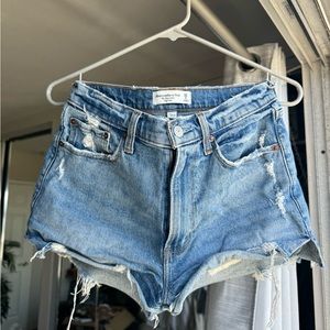 Abercrombie Curve Love Mom Shorts